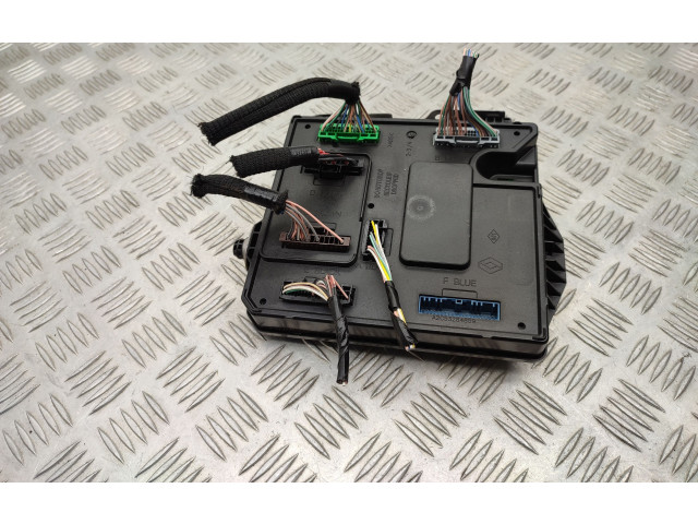 Zpětné zrcátko Renault Zoe 2018 284B15472R, 285909828R