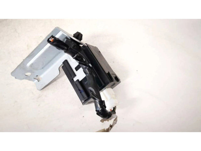 Блок управления bdb1675r0a Mazda 3 II