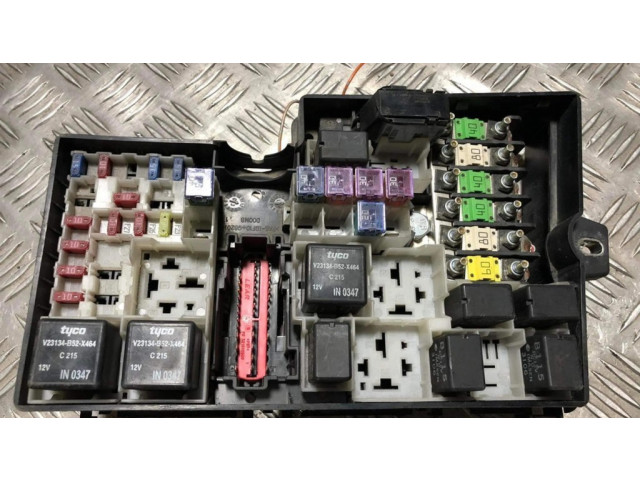   Pojistková skříňka BP4K66765, 518818109   Mazda 3  2004