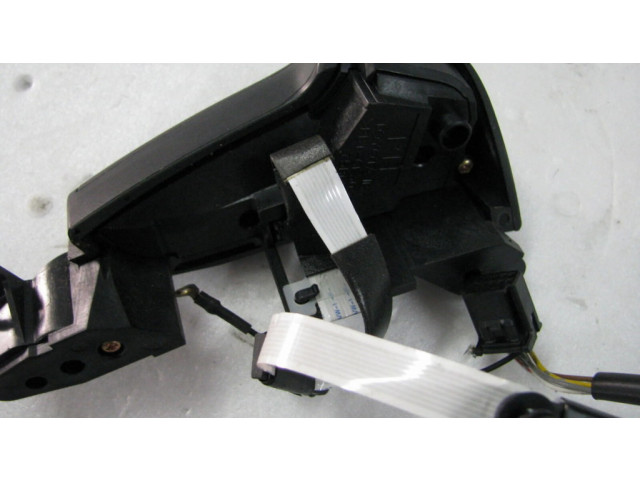 Кнопки рулевого колеса