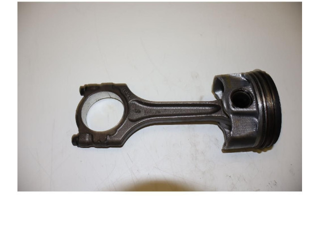  Поршень с шатуном 55273835   Alfa Romeo Stelvio  