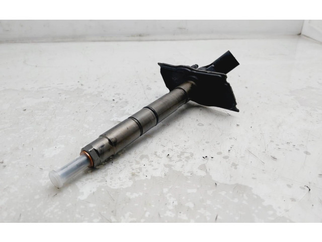 Vstřikovač 057130277AG   Audi Q7 4L     