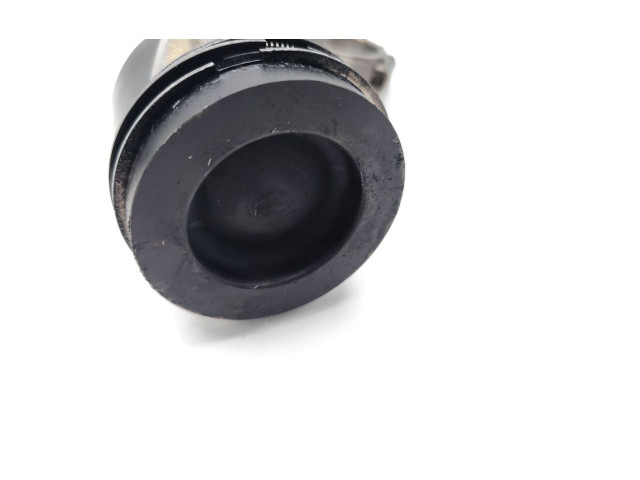  Поршень с шатуном CBAA CBAA  Audi A3 S3 8P  