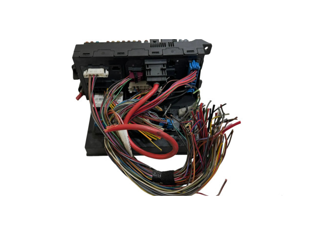 Блок предохранителей 2115453101   Mercedes-Benz E W211    