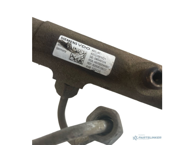 Топливная рампа 8200815617   Nissan Tiida C11  