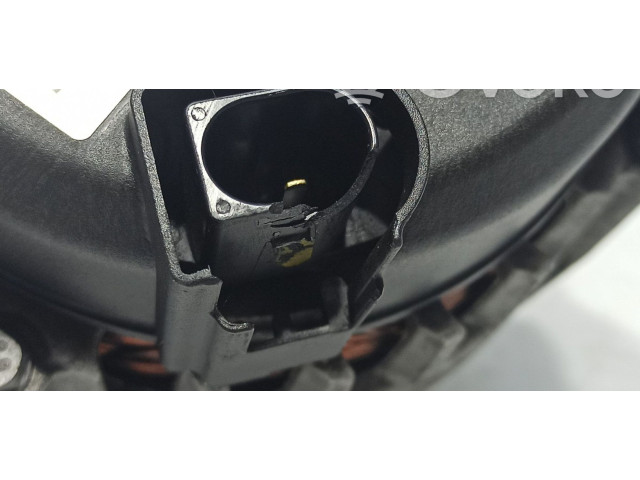 Генератор 04L903017A Audi Q5 SQ5