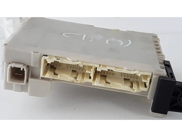 Pojistková skříňka 8273076011, 36750W Lexus CT 200H 2013