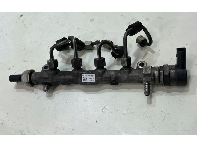 Vstřikovací lišta 04L089D   Audi A3 S3 8V     