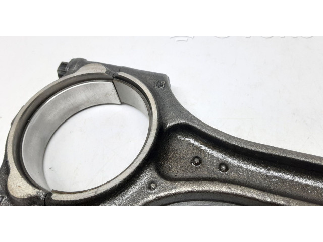 Шатун D4204T23     Volvo XC90  