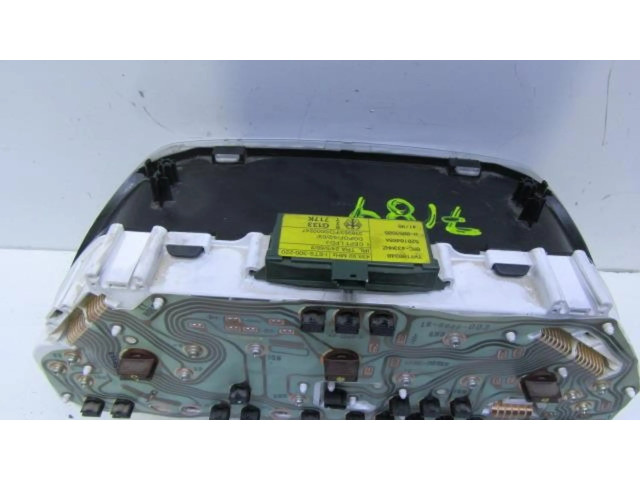 Přístrojová deska Land Rover Freelander 1998 52010468A