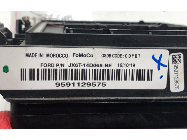 Блок предохранителей  JX6T-14D068-BE   Ford Focus    