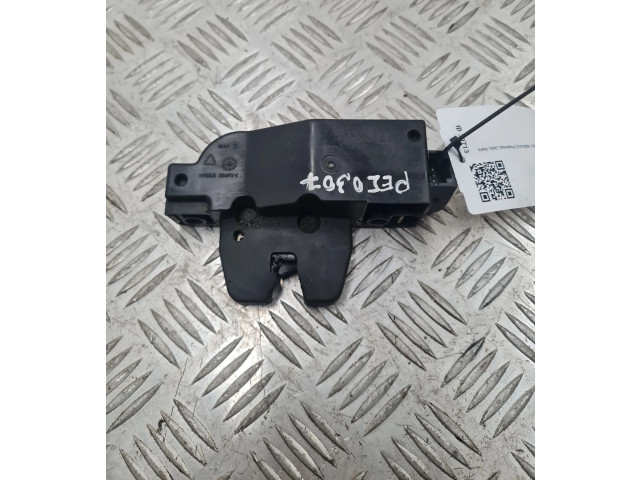 Zámek zadních dveří Peugeot 307 2006