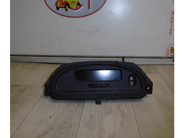 Дисплей Renault Clio II