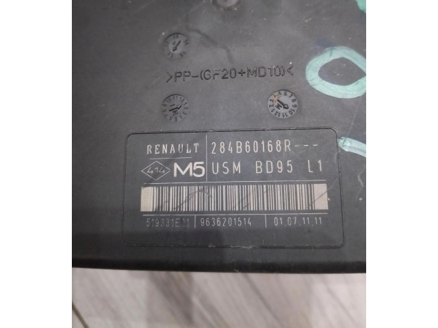 Řídící jednotka 284B60168R Renault Megane III 2013