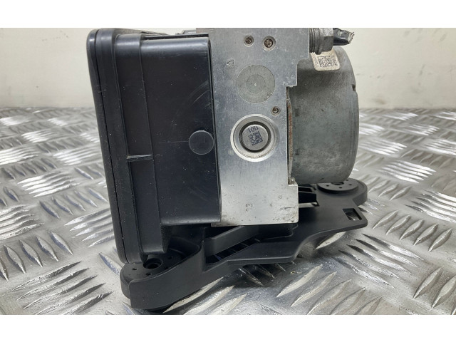 Блок АБС 5Q0907379R Skoda Octavia Mk3 (5E) 2013 - 2019 года