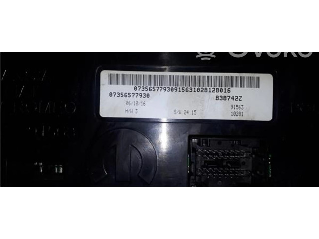 Блок управления климат-контролем 07356577930 Jeep Renegade