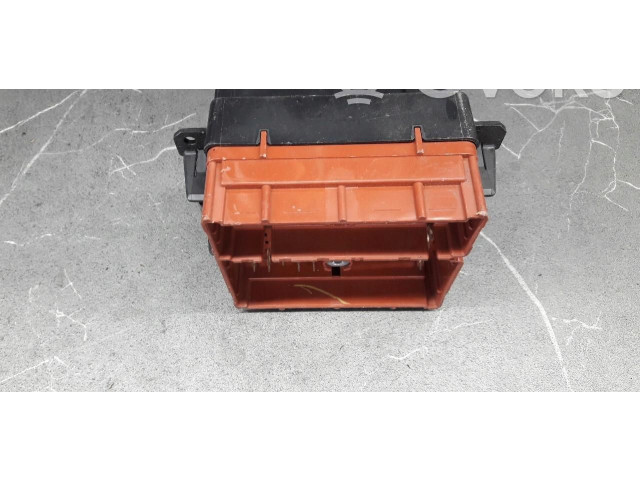   Pojistková skříňka 15322928   Chevrolet Venture 2000