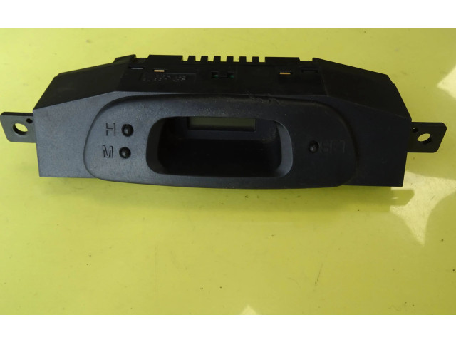 Дисплей MR114346 Mitsubishi Carisma