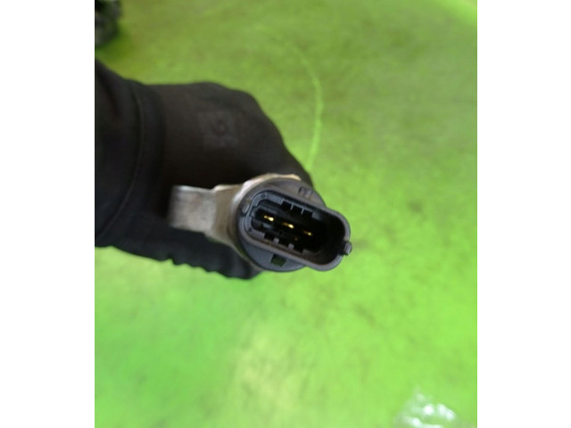 Vstřikovací lišta 0445214067 KIA Cerato