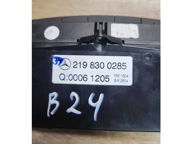 Блок управления климат-контролем 2198300285, 00061205   Mercedes-Benz CLS AMG C219
