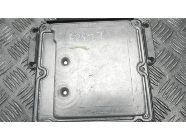 Блок управления двигателя 8200462452 Renault Megane II