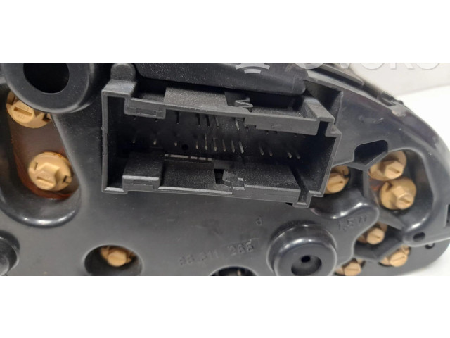 Přístrojová deska Mercedes-Benz C W202 2025401948