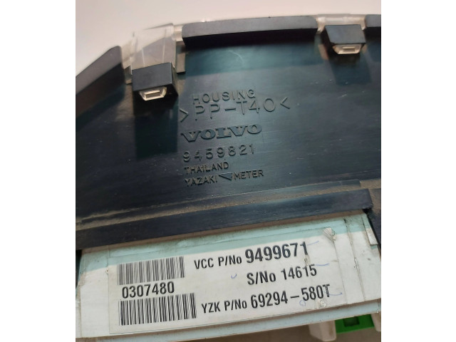 Панель приборов 9459821, 69294580T   Volvo V70       