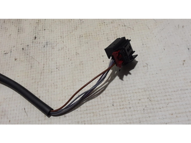 Zpětné zrcátko pravé Volkswagen Caddy 2014  2K5857502BS  