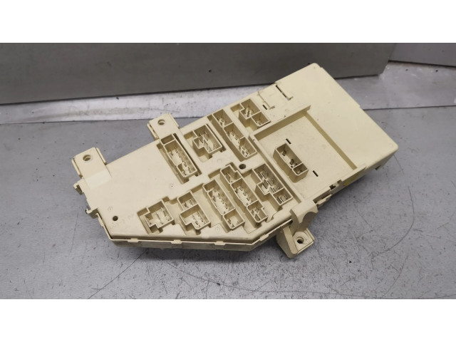 Pojistková skříňka 4759434AC Dodge Stratus 2005