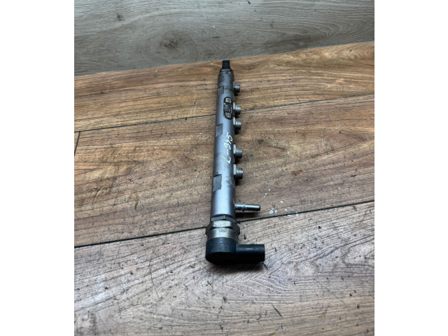 Топливная рампа 0445214183, 916462L BMW 5 E60 E61