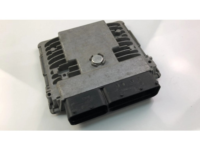 Блок управления 03F906070HK   Skoda Fabia Mk2 (5J)