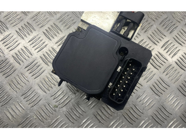 Блок АБС 9496946 Volvo V70 2000 - 2004 года