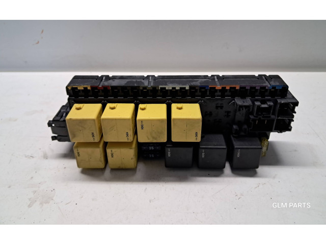 Блок предохранителей A2305450832 Mercedes-Benz SL R230