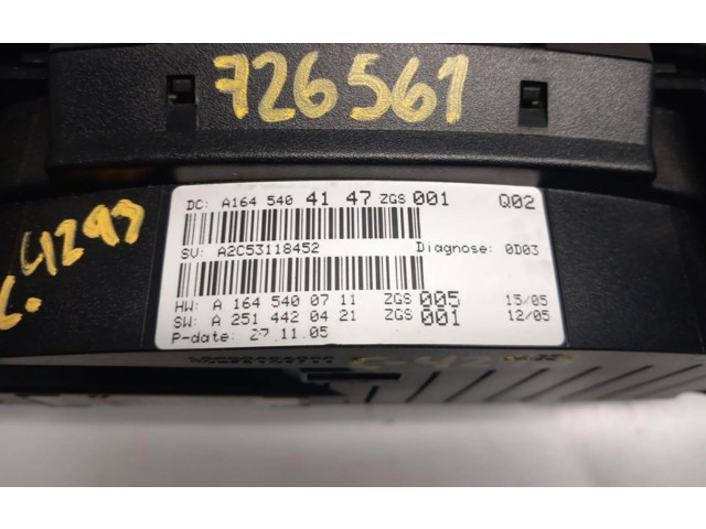 Панель приборов A1645400711 Mercedes-Benz ML W164