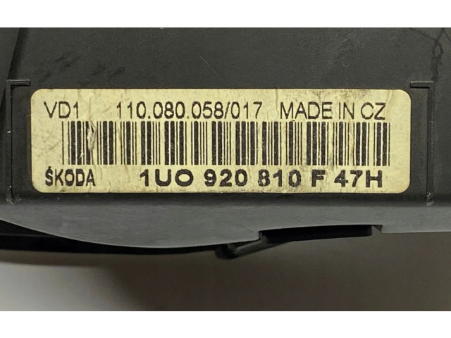 Панель приборов 81071428, 81071428   Skoda Octavia Mk1 (1U)       