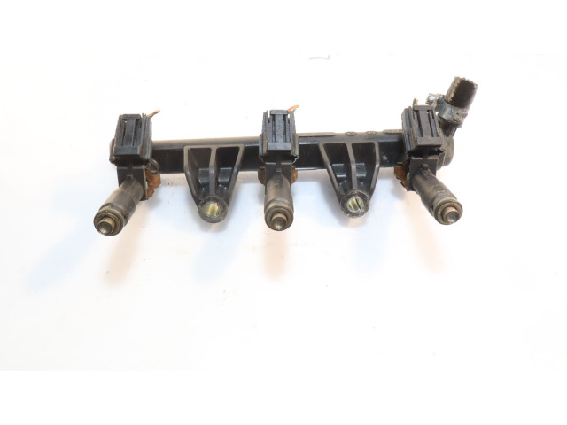 Топливная рампа    Skoda Fabia Mk2 (5J)   для двигателя BBM