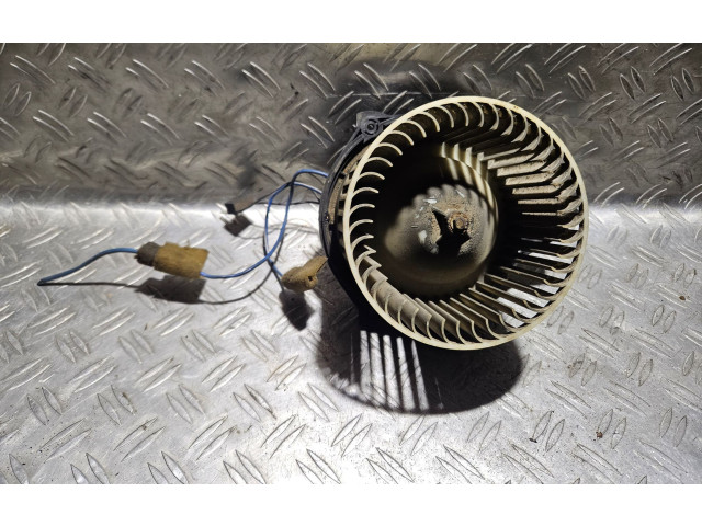 Вентилятор печки Mazda 626