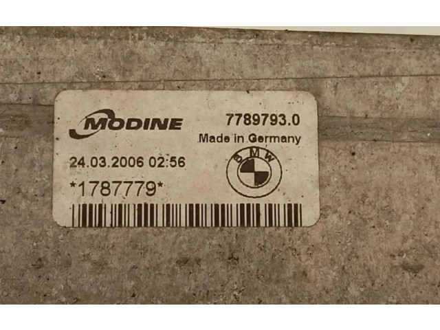 Интеркулер  77897930   BMW X3 E83 