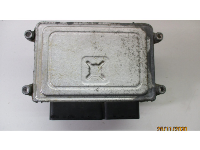 Блок управления двигателя 25181280, 5WY1J12A   Chevrolet Cruze
