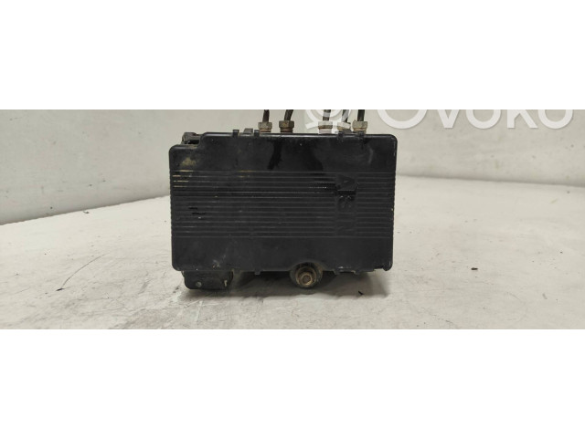Блок АБС 445104060 Mitsubishi Montero - года