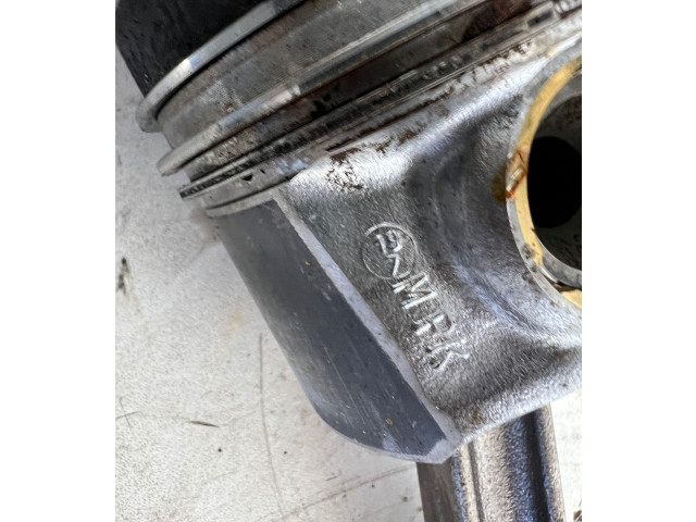  Поршень с шатуном  81L155  Skoda Superb B6 (3T)  