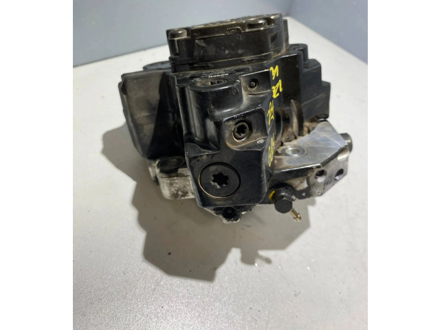 Vstřikovací čerpadlo 8689591, 050530 Volvo S80 pro naftový motor 2.4