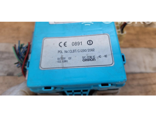 Блок предохранителей G8C223M3C Mitsubishi Outlander