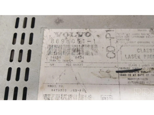 Радио/ проигрыватель CD/DVD / навигация