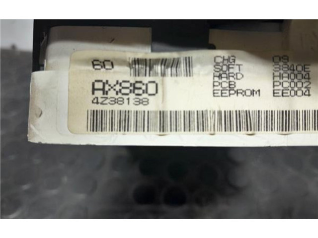 Přístrojová deska Nissan Micra 2007 A860