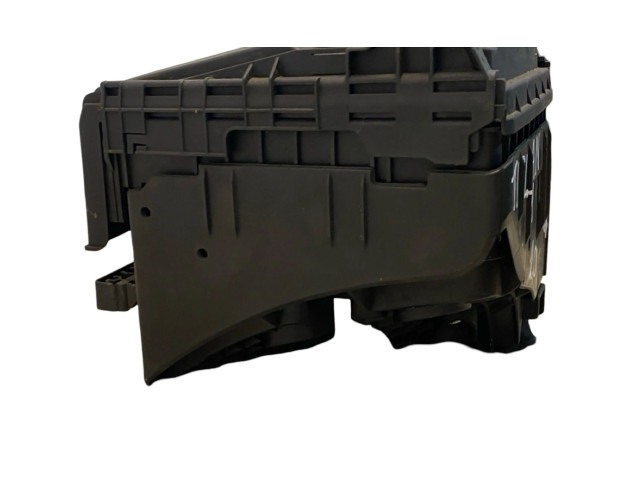   Pojistková skříňka 1K0937540C, 1K0937132F   Volkswagen Tiguan 2011