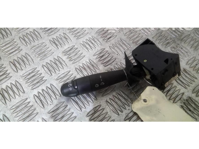 Ручка стеклоочистителей 6001551358 Dacia Logan I