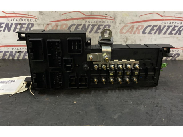 Блок предохранителей 518322110   Volvo V70    