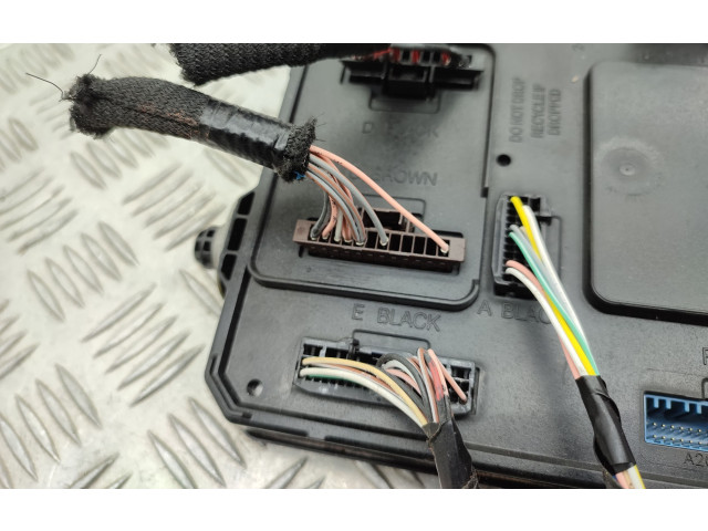 Zpětné zrcátko Renault Zoe 2018 284B15472R, 285909828R