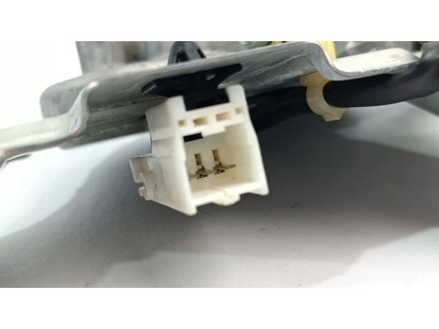 Моторчик заднего дворника MB623360 Mitsubishi Montero